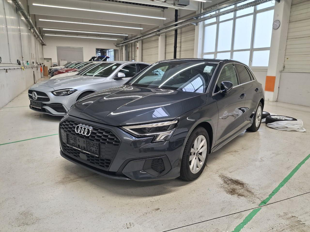 Audi A3 Sportback 35 TFSI Basis s-tronic 110KW